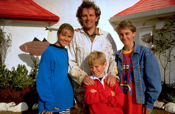 gal/Round the Twist/2rtt_big.jpg